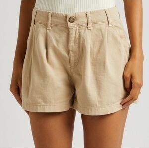Size 8 Free People Billie Pleated Chino Shorts